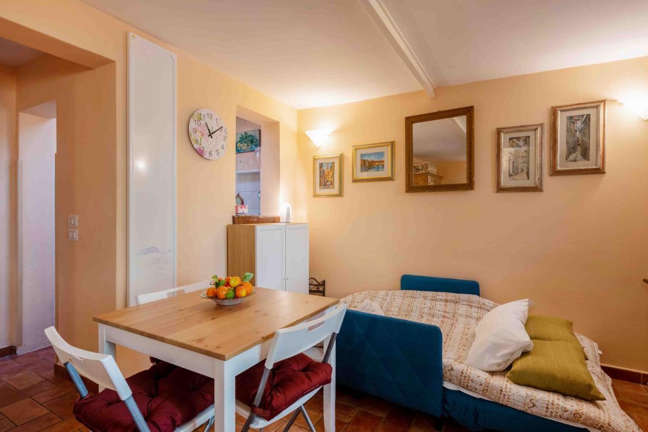 San Frediano Cozy Studio With Private Patio Lägenhet Florens Exteriör bild